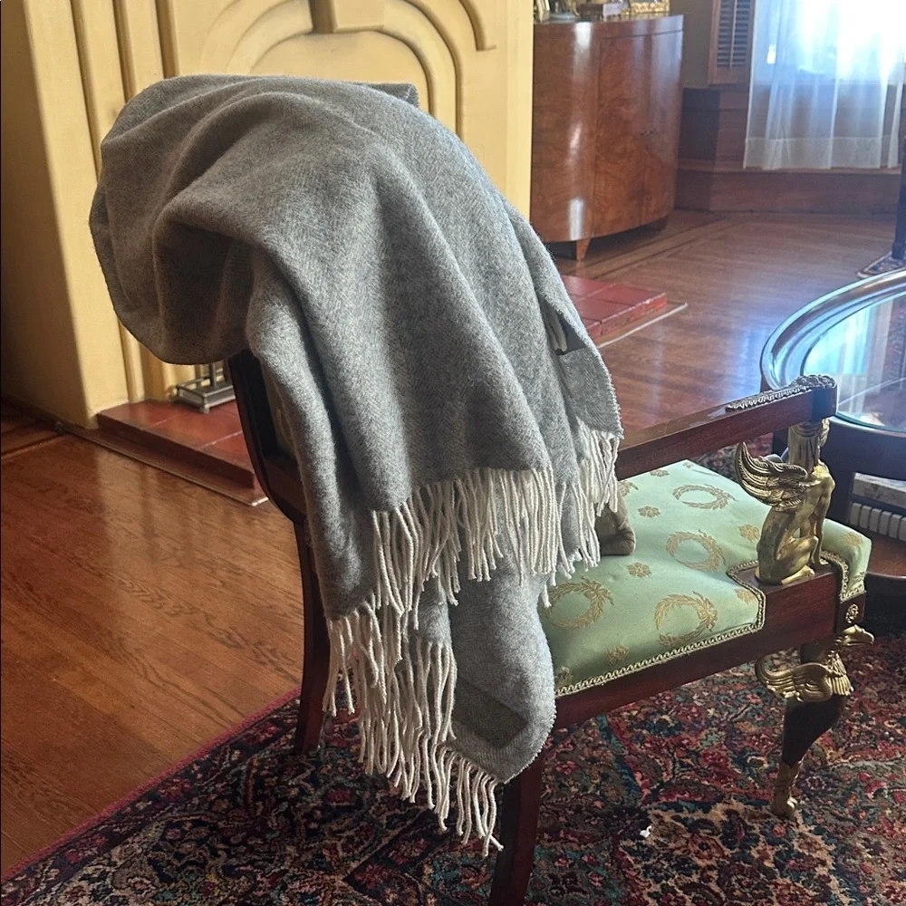 Terry Town Australian Fine Wool Blend Gray Herringbone Throw Blanket with Fringe